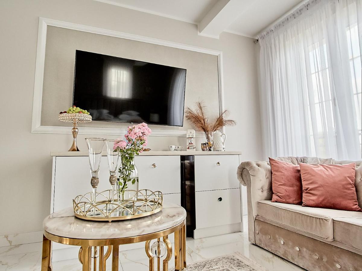 La Rose Residence Mikołajki Ngoại thất bức ảnh